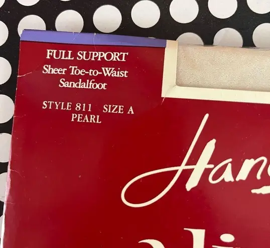 Hanes Vintage  Alive Full Support Pantyhose Sheer Toe to Waist Sandalfoot Size 8