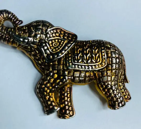Elephant Jewelry Pin Brooch Textured Multiple Pattern Gold Silver Color Metal