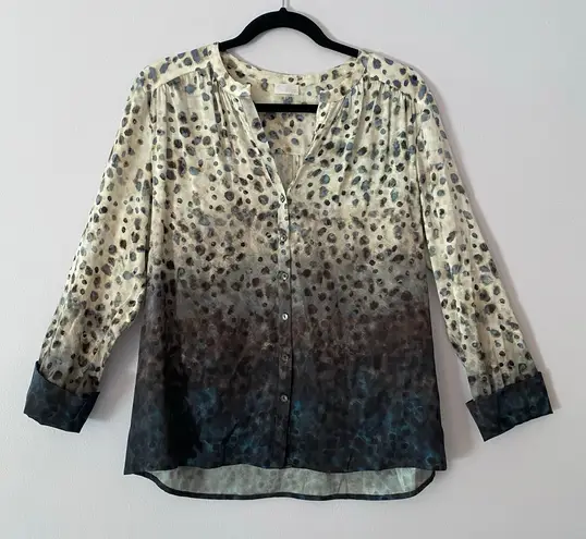 Ecru Gray Animal Print Button Down Silk Blend Blouse Shirt Women's size Medium - Image 1