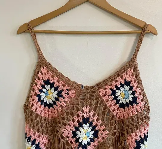 Knit Crochet Strap Crop Top With Fringe And Geometric Design Size L thumbnail 5