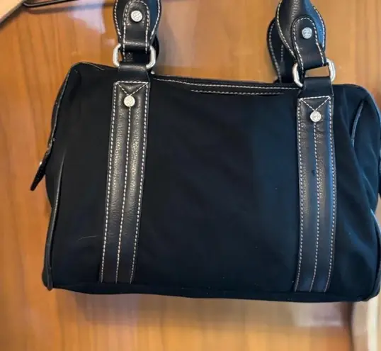 IZOD Vintage Black Multicolor Handbag