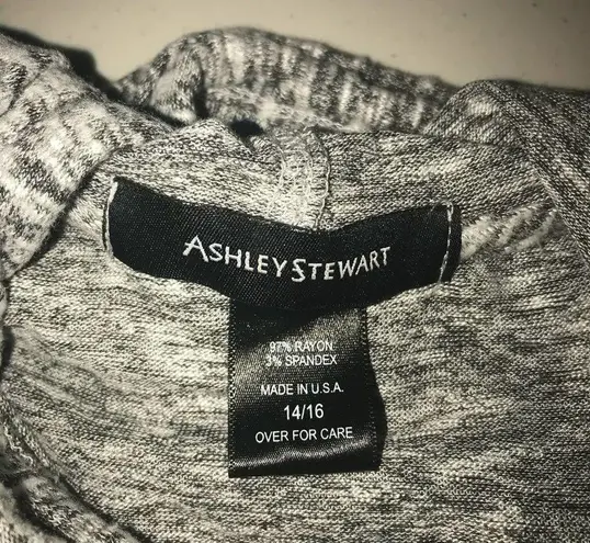 Ashley Stewart GRAY PATCHWORK DESIGN LIGHTWEIGHT HOODIE SIZE 14/16