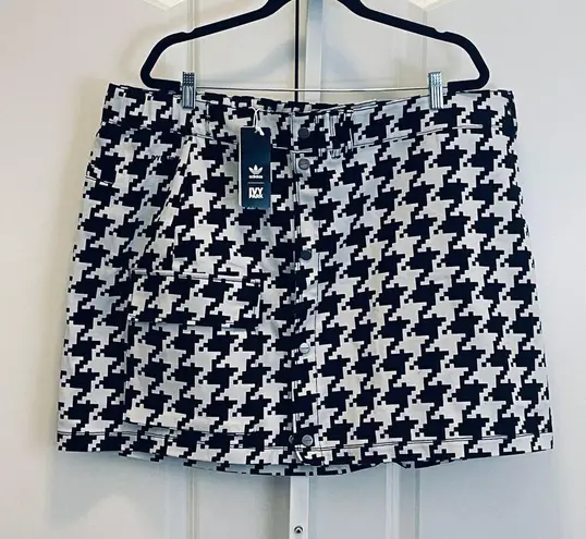 Ivy Park NWT /Adidas Houndstooth Skirt - Women Size 3X - Black & White