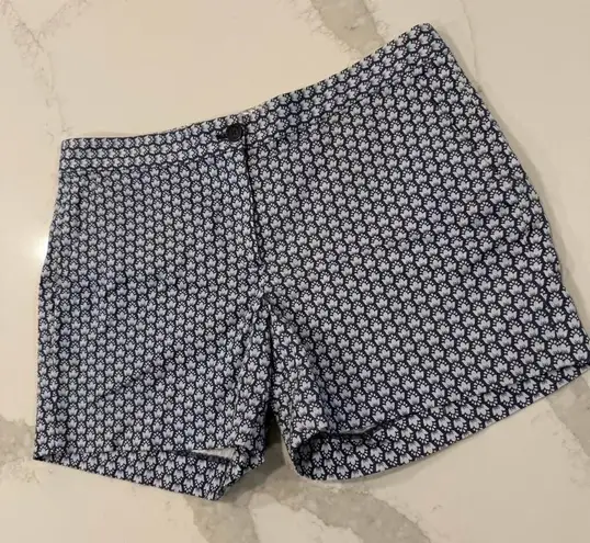 Brooks Brothers Red Fleece Flower Flat Front Chino Shorts Women's 8 Blue/White
