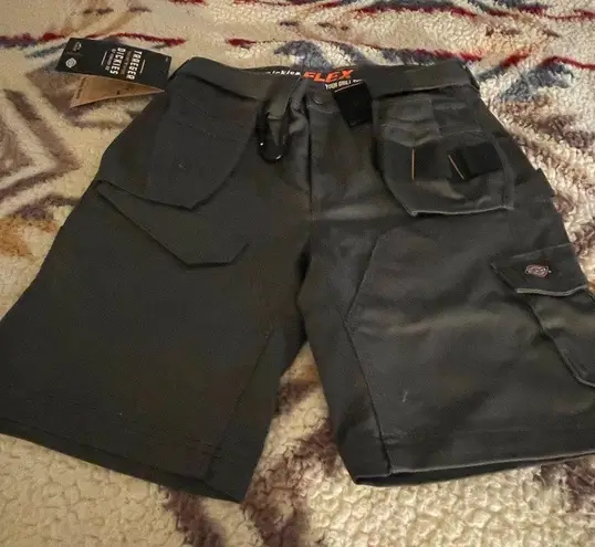 Dickies Women’s Traeger Shorts