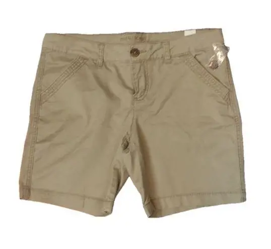 Maurice's  khaki shorts shorts size 9/10 - Image 1