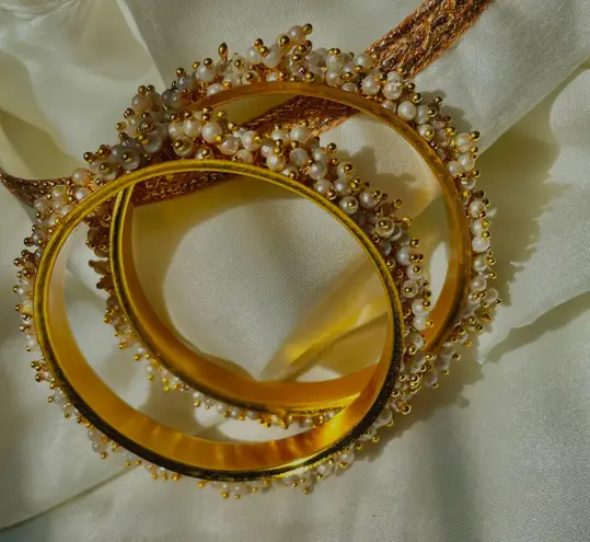 Bangle Bracelets (2.4 Size) Gold