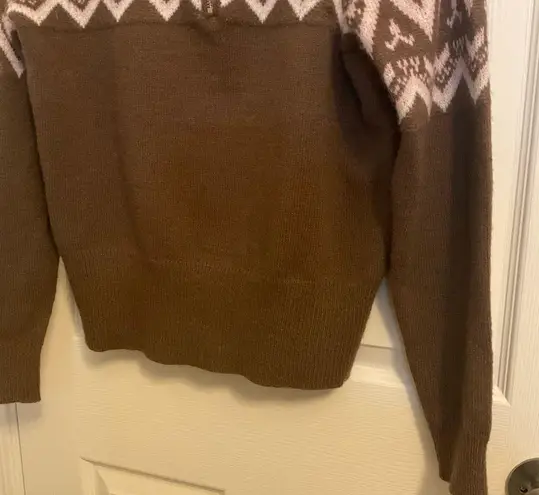 Woven Heart  Brown medium winter sweater