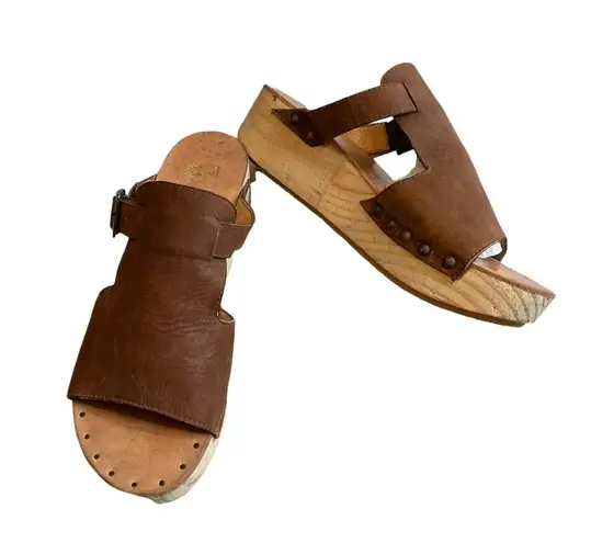 Free People Farylrobin x  Dara Pigskin Leather Platform Clog Slides - Image 1