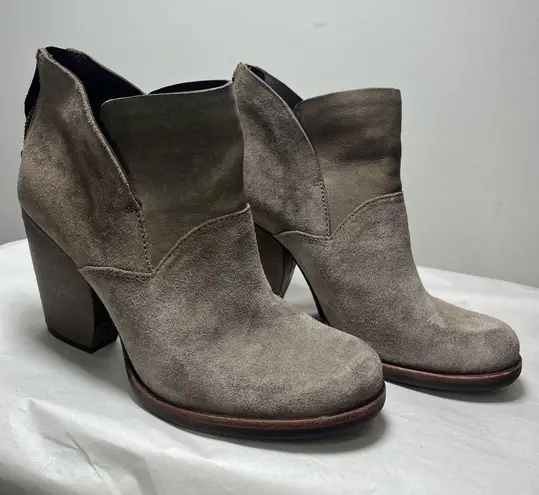 Kork-Ease Castaneda “Castle Suede” Brown Gray Leather Bootie Sz 8