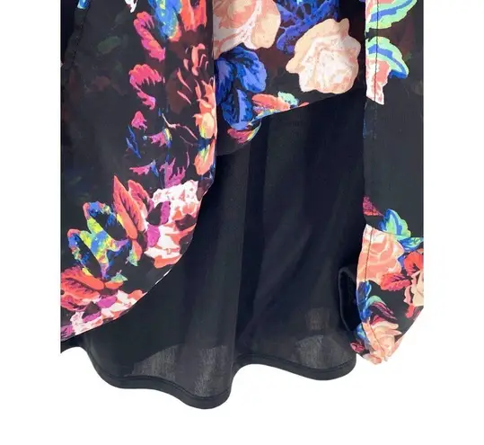 Xhilaration   Women's Black Floral Long Sleeve V-neck Dress size XXL NWT Romantic