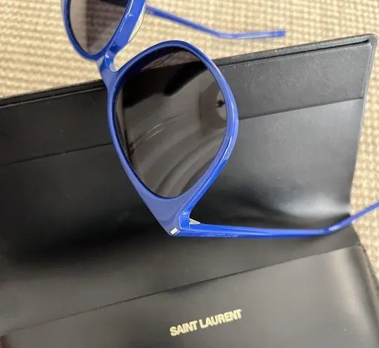Saint Laurent $450 EUC YSL Surf SL38 002 Women's Blue Sunglasses + Case + Cloth