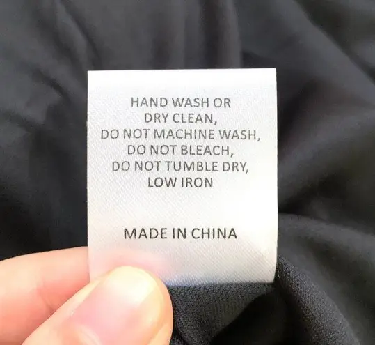 Hutch NWOT ModCloth x Perfectly Wrapped Presentation Midi Dress in Black