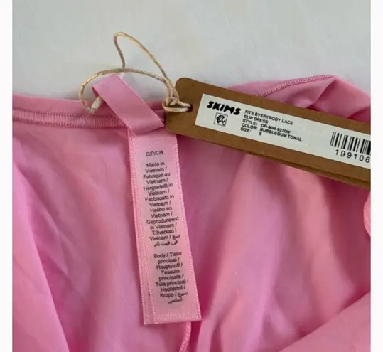 SKIMS Bubblegum Fits Everybody Lace Dress S