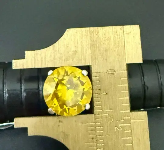 Vintage Sterling Silver 925 Citrine CZ Stone Mother Of Pearl Solitaire Ring Sz 7 Yellow