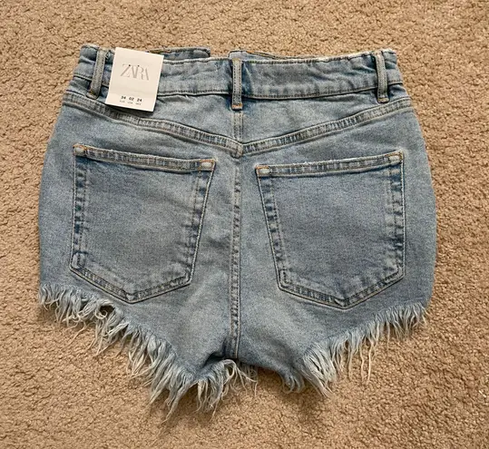 ZARA High Waisted Denim Shorts Blue Size 2