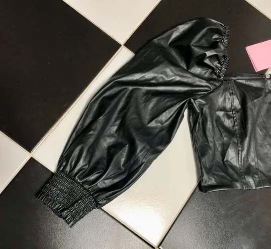 Avec Les Filles NWT Faux Leather Black Crop Top Smocked Puffy Balloon Sleeves M