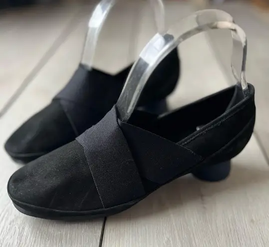 Camper Alright Mary Janes in Black size 38