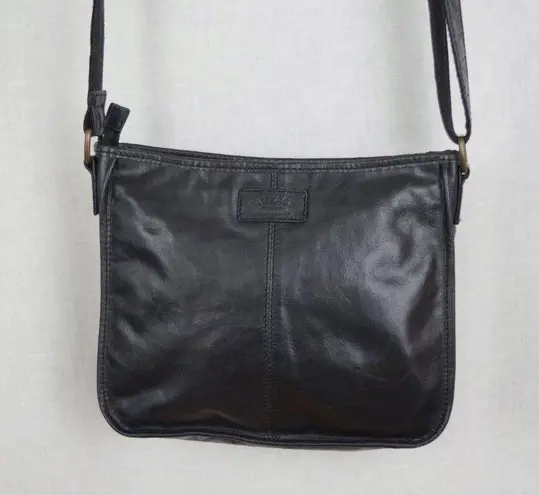 Ladies' Fat Face Black Leather Crossbody Bag
