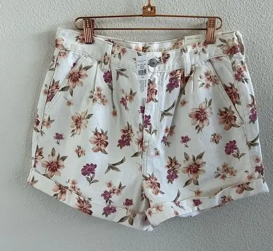 American Eagle NWT  Floral Mom Short Cream Pink Boho Romantic 8