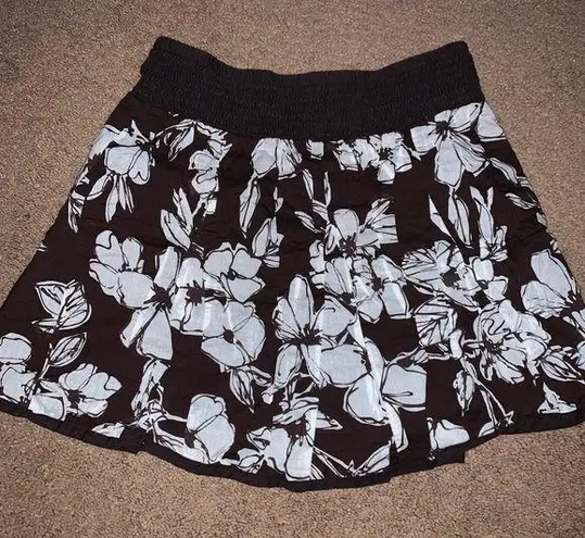 Joe Benbasset Flowery Skater Skirt