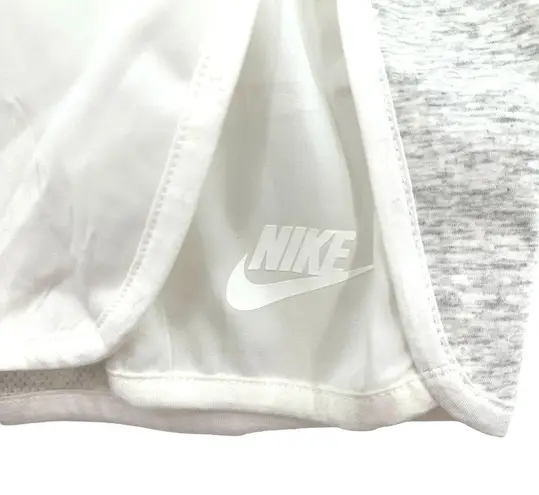 Nike  size‎ XS white gray skort skirt athletic athleisure golf tennis pickleball