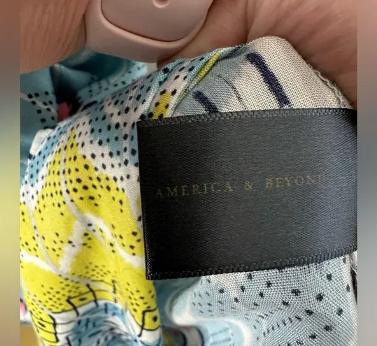 Gorgeous America and Beyond Chevron Pattern Beach Bathing Suit Coverup Dress Blue Size L