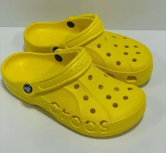 Crocs  Classic Clogs Size 8 yellow