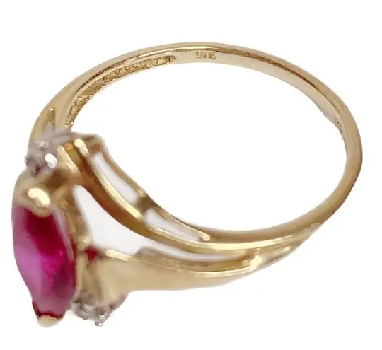 Womens 10K Yellow Gold Pink Clear Topaz or Sapphire Marquise Cut Ring Size 7