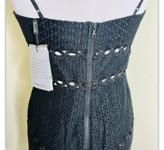 Bardot NWT Ariana Dress 6 Black Eyelet Fit & Flare High Low V-Neck Lace Casual