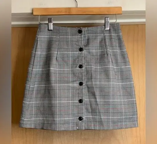One Way Classic Gray Plaid Skirt. Size-Small