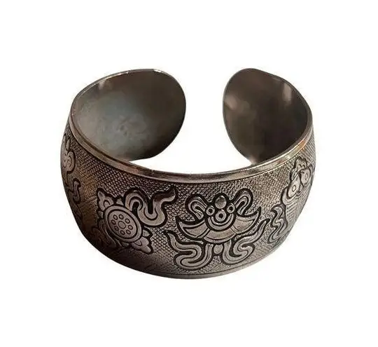 Antique Silver Tibetan Buddha Symbols Cuff Good Fortune Vintage Bracelet