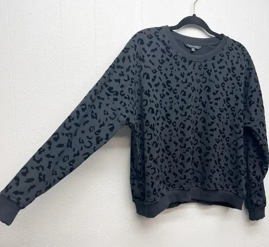 Tahari Animal Print Sweatshirt Womens Medium Casual Loungewear Walking Fitness
