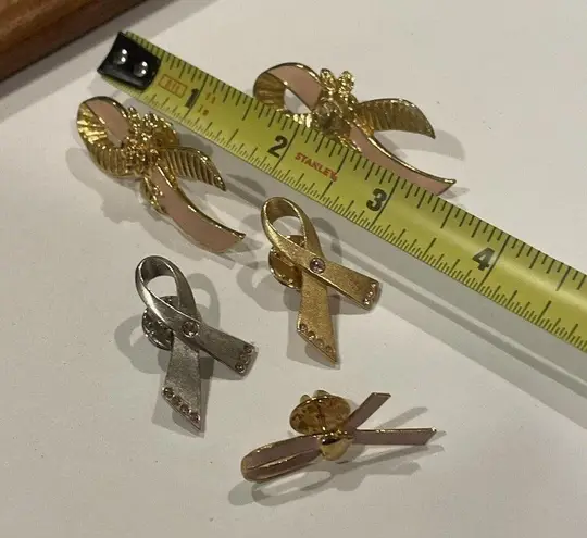 Lot Of 5 Signed Avon Lapel Tack Pins Breast Cancer Awareness Ribbons