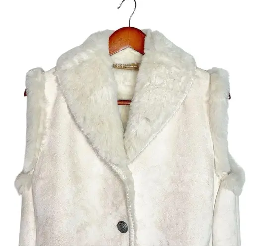 VTG Y2K Western Andrea Faye Faux Suede Vegan Fur lined Cream Button Front Vest Silver Size M