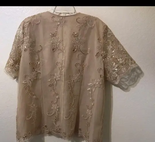 Women’s Blazer Top Embroidered Sequin Beige Lined Fits 1X/2X.