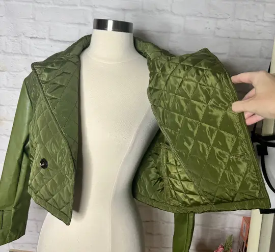 Boutique NEW Leather Quilted Cropped Jacket