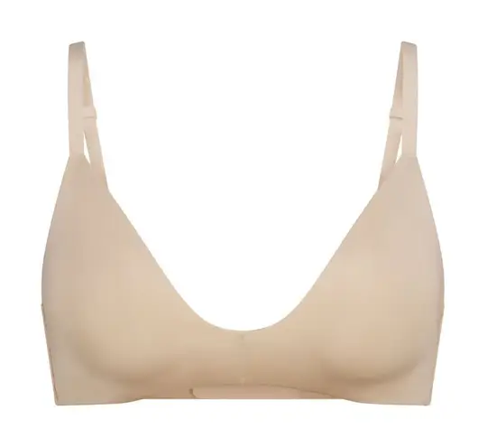 SKIMS Wireless Form T-shirt Bra Sand Size 36B