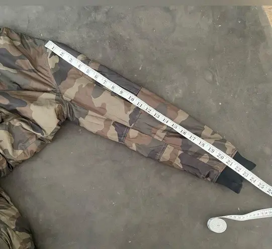 Unbranded Camouflage Military Design inner fleece jacket. Green