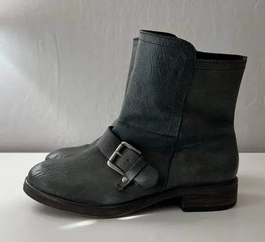 Treasure & Bond Women's Leather Moto Strap Ankle Boots Size 8 Grunge Trendy