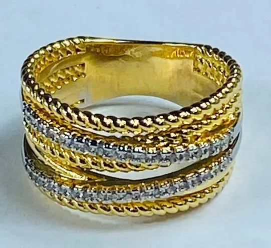 Fashion Ring Gold Tone Clear Rhinestone Accents Layered Twisted Rope Design Sz 8