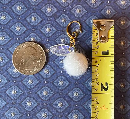 Handmade white pompom kawaii cute y2k dangle earrings🩷