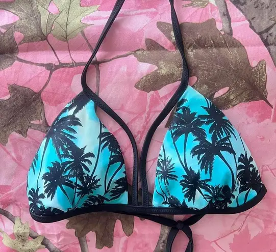 Y2K reversible pink and blue palm tree bikini top with padding