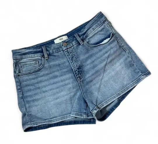 BKE Denim Women's Size 31 Blue Wash Denim Cutoff Shorts Style ABK1777