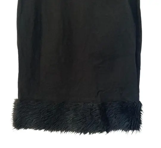 Banana Republic  Black Sleeveless Dress Faux Fur Hem Sz 10