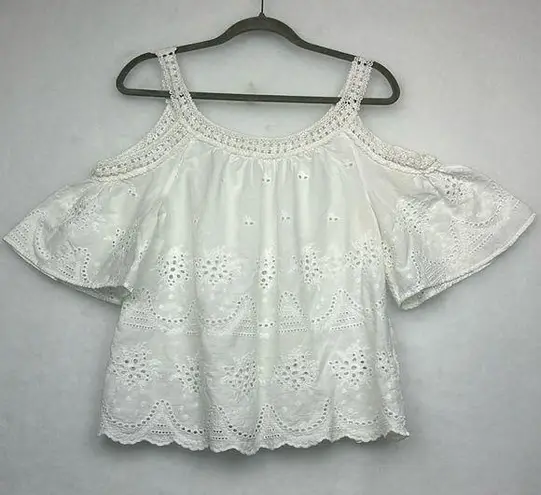 Bohemian cotton top with bare shoulders Sz M Cut