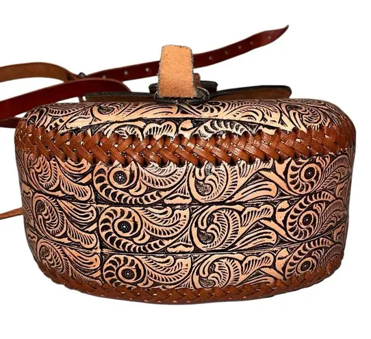 Hand Tooled Brown Leather Saddlebag Crossbody Purse