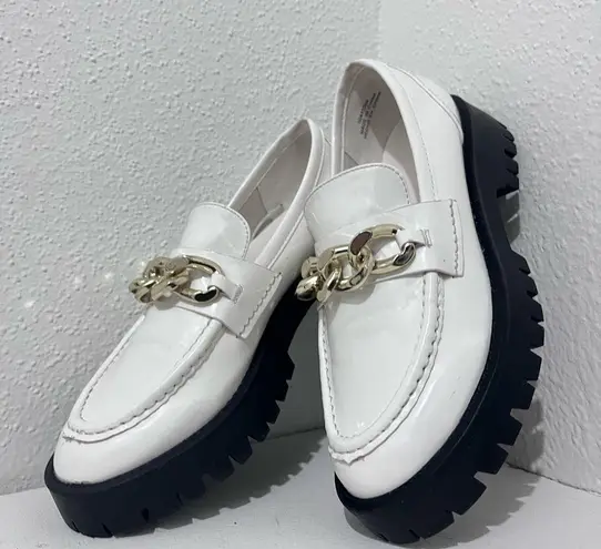 Forever 21 Faux Leather Curb Chain Loafers US SZ:8