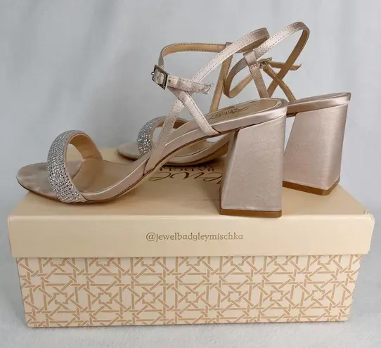 Badgley Mischka Jewel Earlene Block Heel Sandal 9.5 Champagne Satin Prom