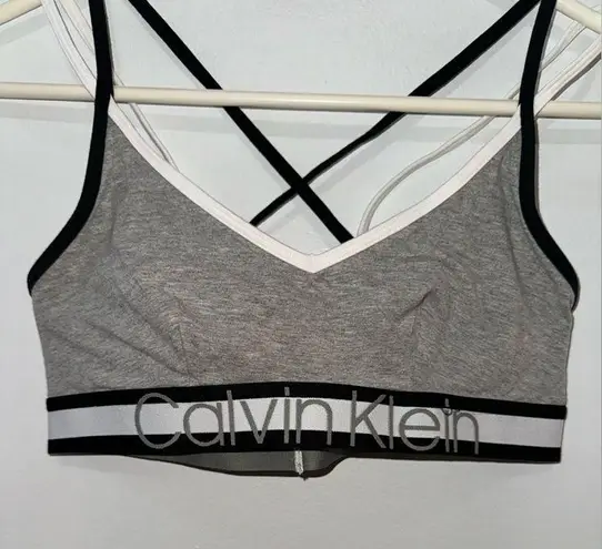 Calvin Klein Pre-Owned MD  Grey, Black and White Cross Back Sports Bra